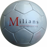 Pallone da calcio a 30 pannelli classici