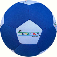 con tomaia in tessuto